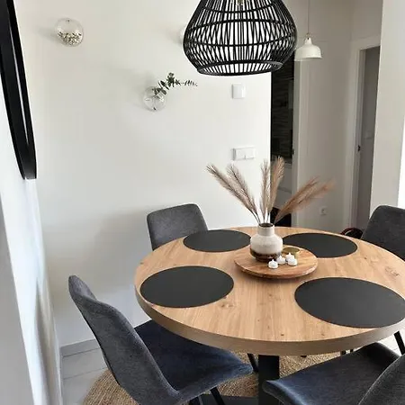 Casa De La Breezes En Aguas Nuevas Apartment